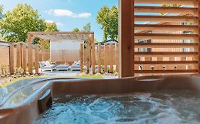 Wellness Lodges - Recreatiepark De Boshoek Voorthuizen
